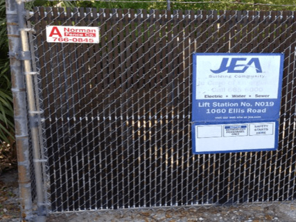 industrial JEA privacy chain link gate